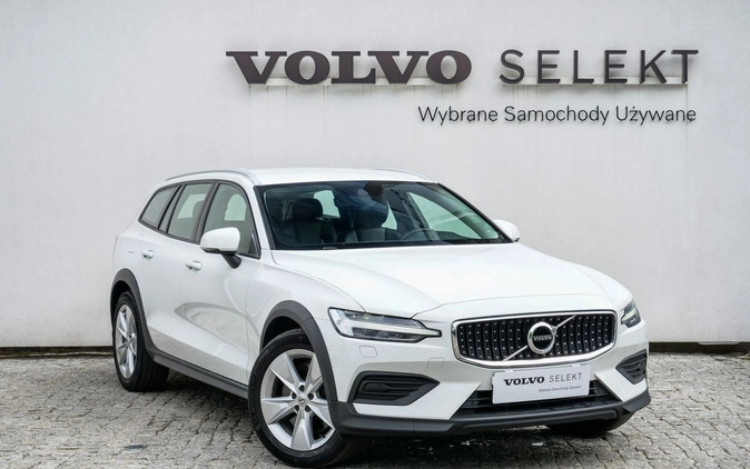 Volvo V60 Cross Country cena 144900 przebieg: 96700, rok produkcji 2020 z Słupsk małe 436